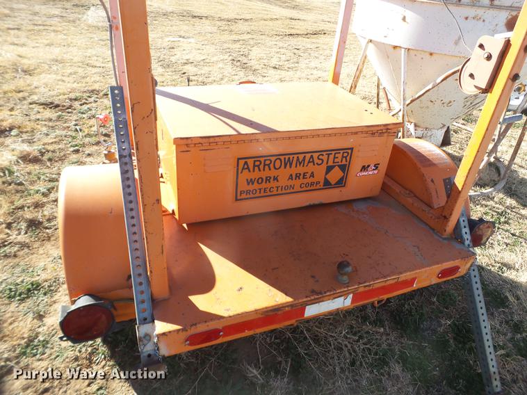 image for item EN9700 (4) Arrow Master arrow boards