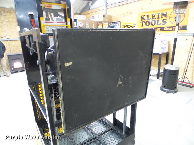 image for item EQ9031 Biljax ESP19 vertical lift