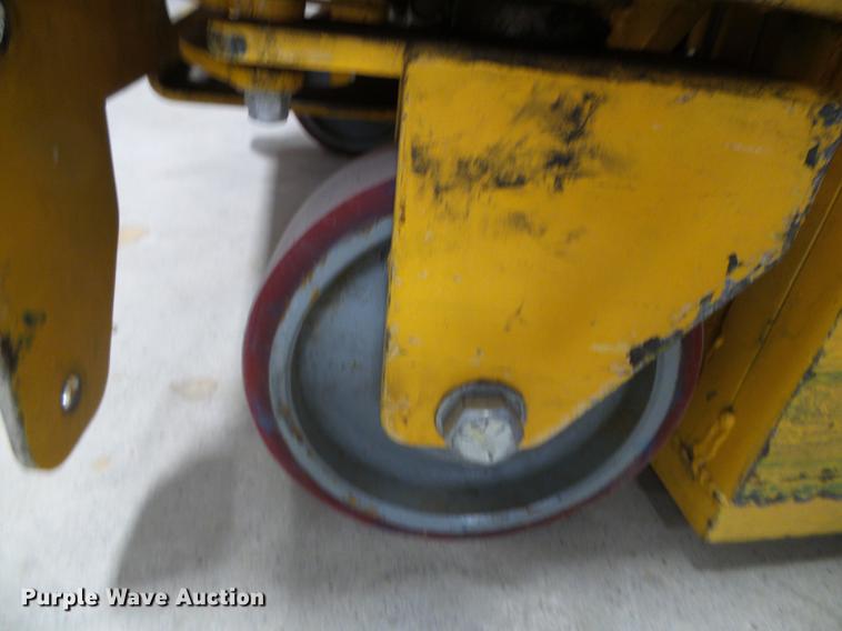 image for item EQ9031 Biljax ESP19 vertical lift