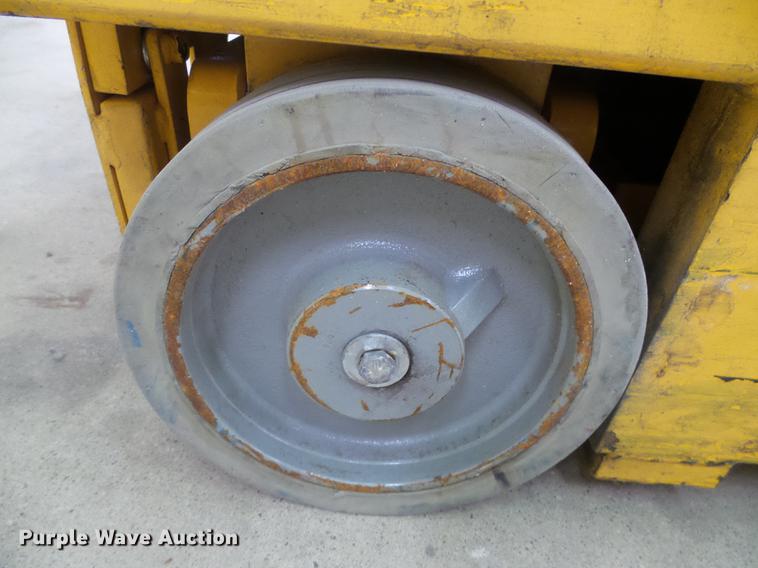 image for item EQ9031 Biljax ESP19 vertical lift