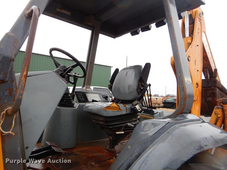 image for item ER9430 Case 580 Super L backhoe