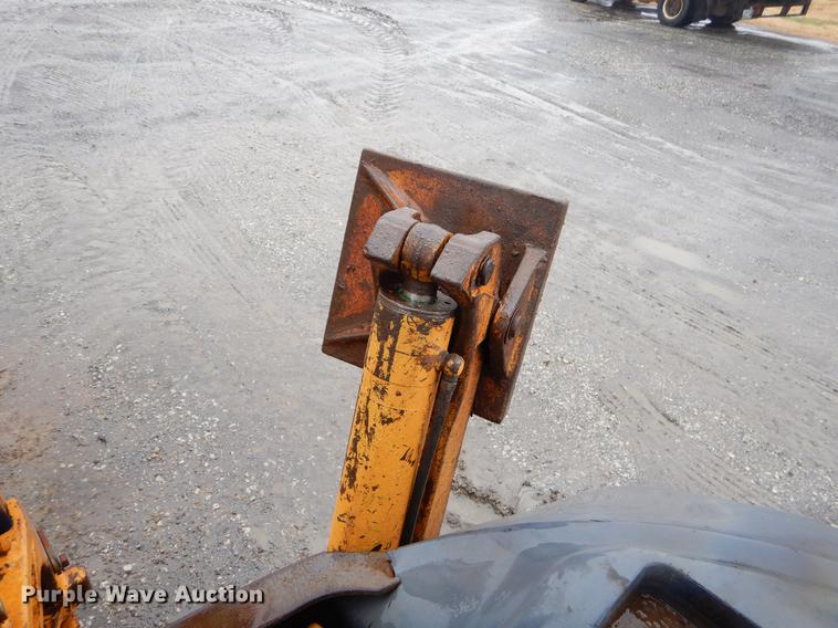 image for item ER9430 Case 580 Super L backhoe