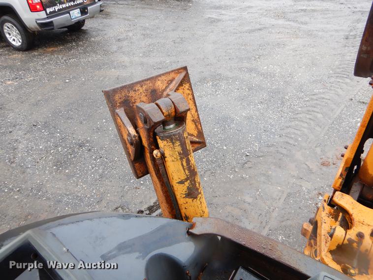 image for item ER9430 Case 580 Super L backhoe