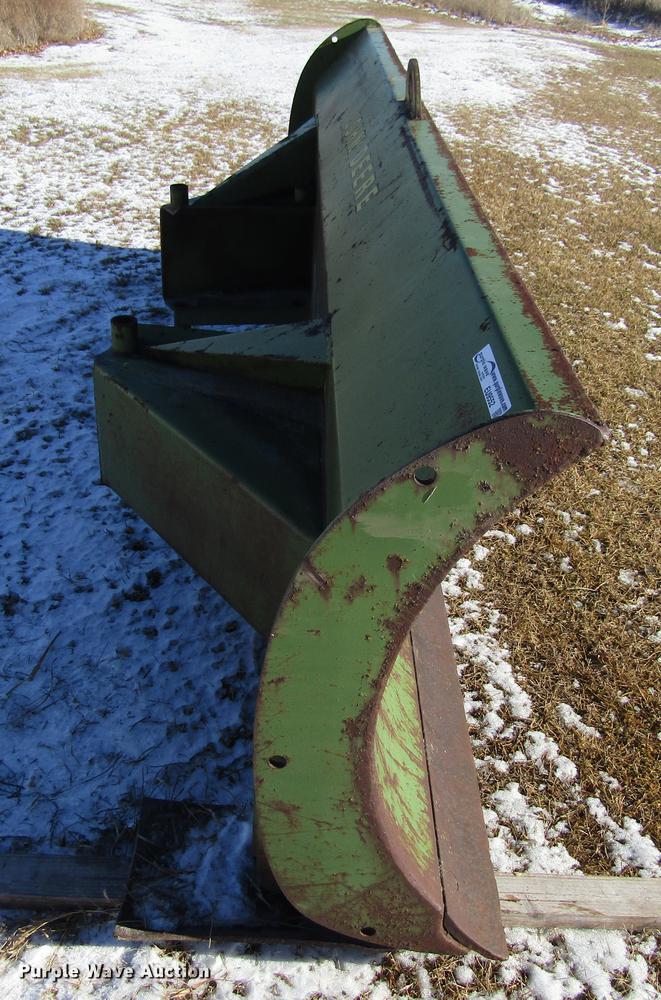 image for item EU9552 John Deere blade