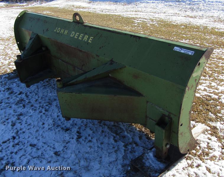 image for item EU9552 John Deere blade