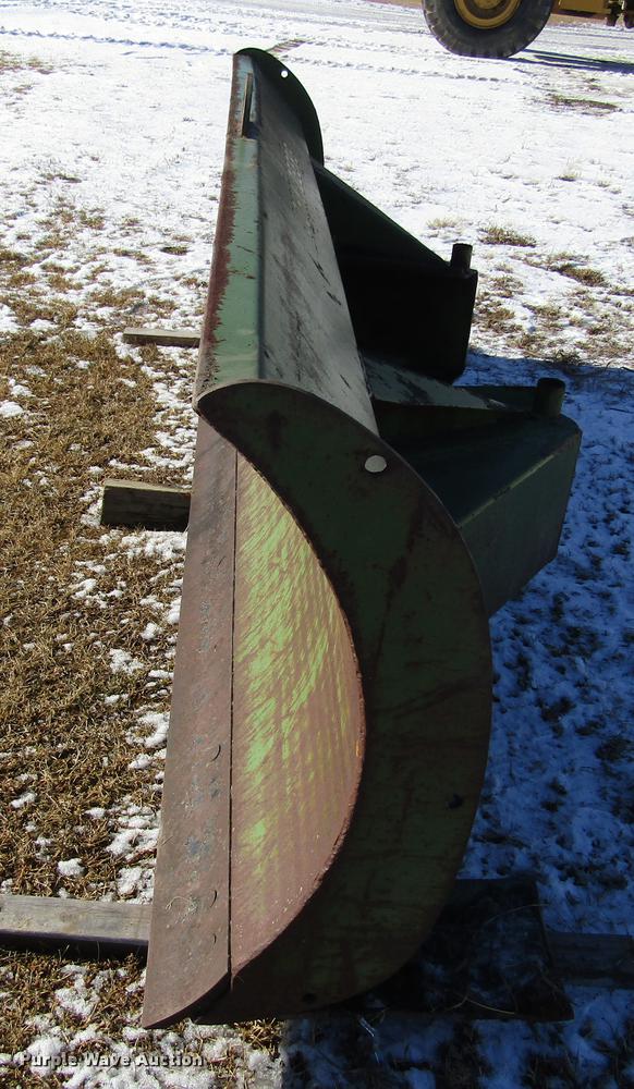 image for item EU9552 John Deere blade