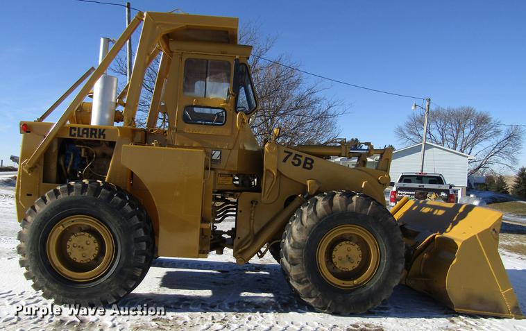 image for item EU9553 1970 Clark Michigan 75B wheel loader