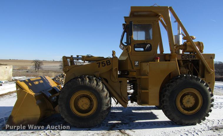 image for item EU9553 1970 Clark Michigan 75B wheel loader
