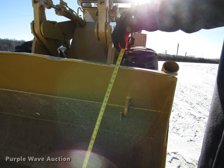 image for item EU9553 1970 Clark Michigan 75B wheel loader