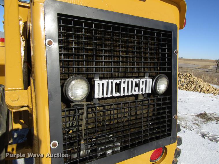 image for item EU9553 1970 Clark Michigan 75B wheel loader