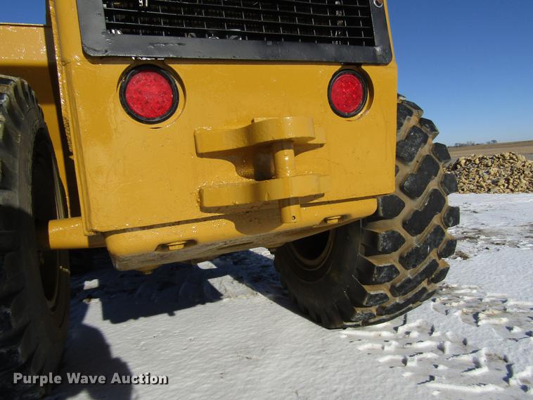 image for item EU9553 1970 Clark Michigan 75B wheel loader