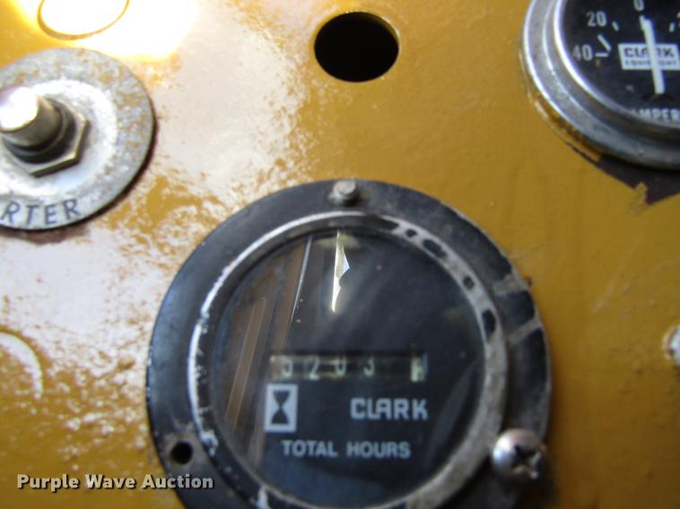 image for item EU9553 1970 Clark Michigan 75B wheel loader