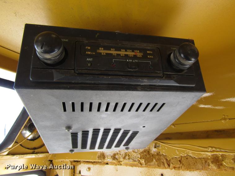 image for item EU9553 1970 Clark Michigan 75B wheel loader