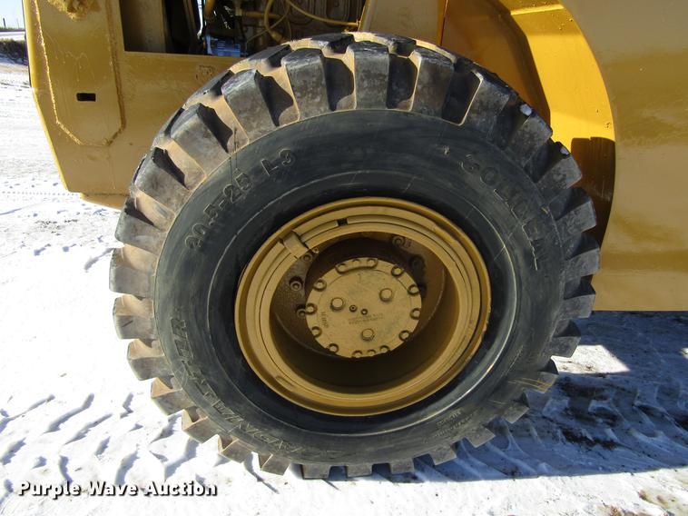 image for item EU9553 1970 Clark Michigan 75B wheel loader