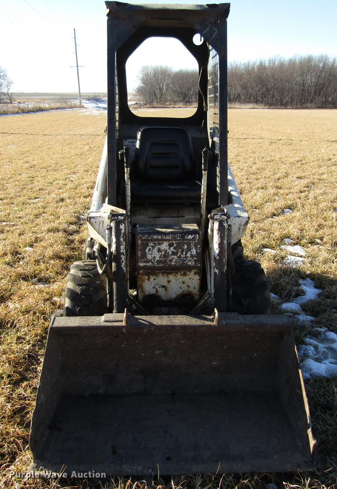 image for item EU9558 1979 Bobcat 310 skid steer