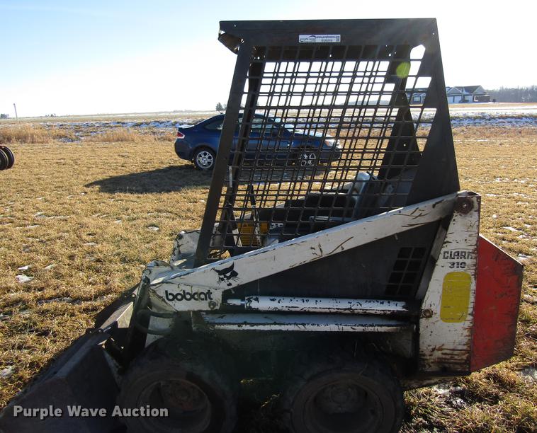 image for item EU9558 1979 Bobcat 310 skid steer