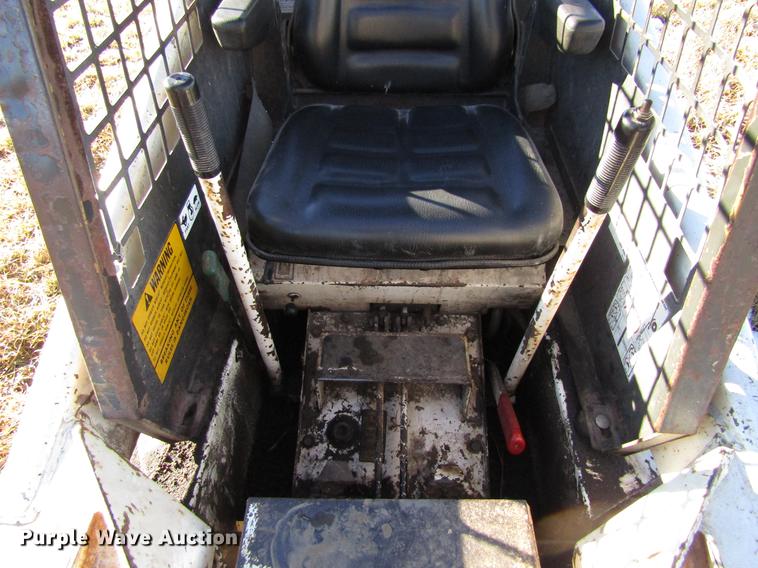 image for item EU9558 1979 Bobcat 310 skid steer