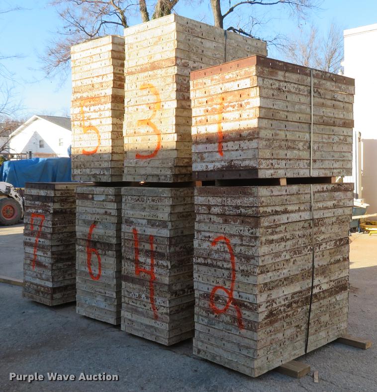 image for item EV9545 (132) concrete forms