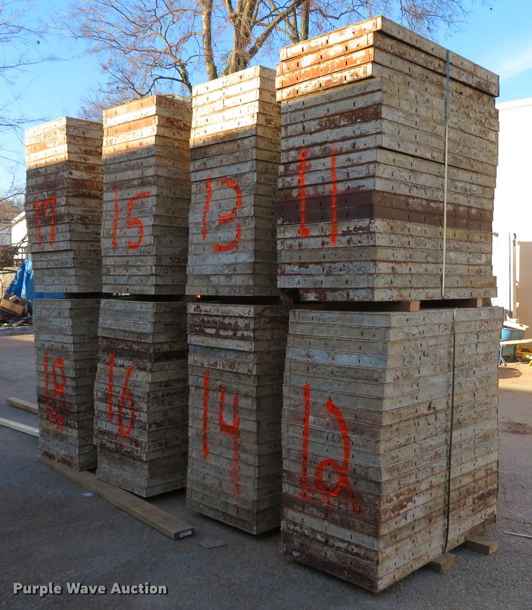 image for item EV9546 (160) concrete forms