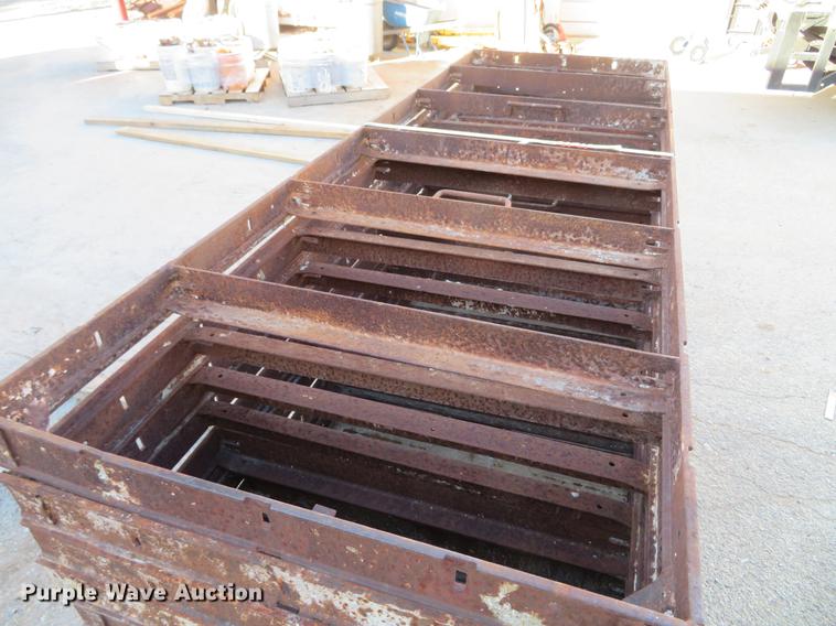 image for item EV9546 (160) concrete forms