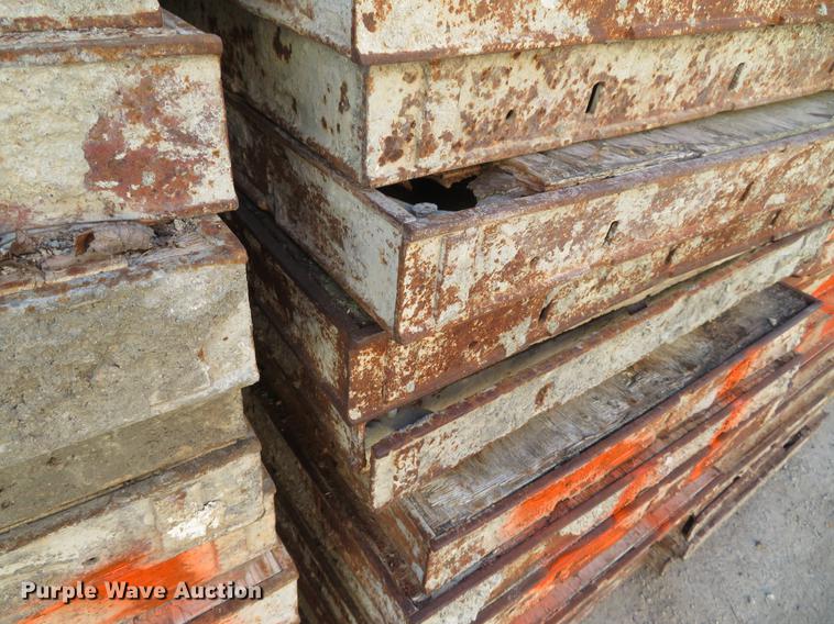 image for item EV9549 (80) concrete forms
