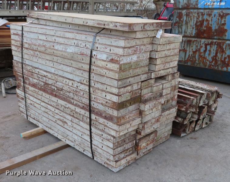 image for item EV9553 (62) concrete forms