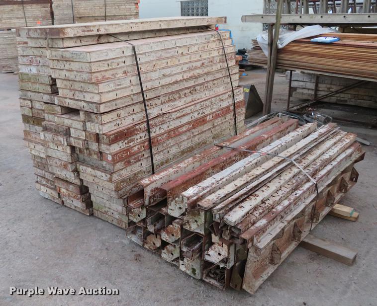 image for item EV9553 (62) concrete forms