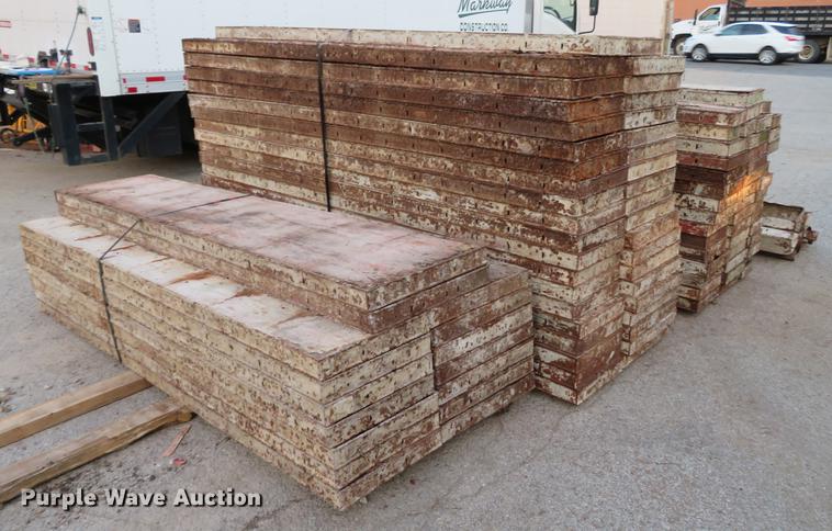 image for item EV9554 (108) concrete forms