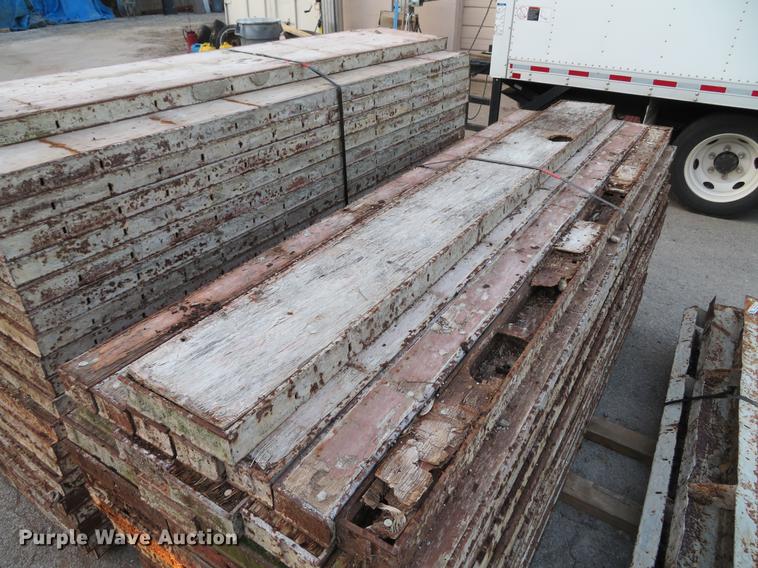 image for item EV9554 (108) concrete forms