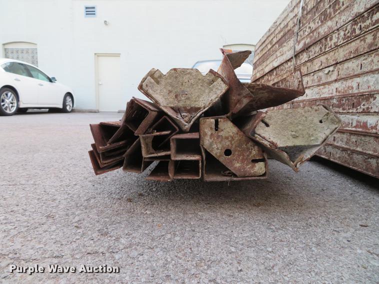 image for item EV9554 (108) concrete forms