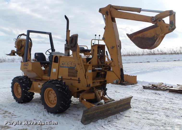 image for item EW9868 2000 Case 860 vibratory cable plow