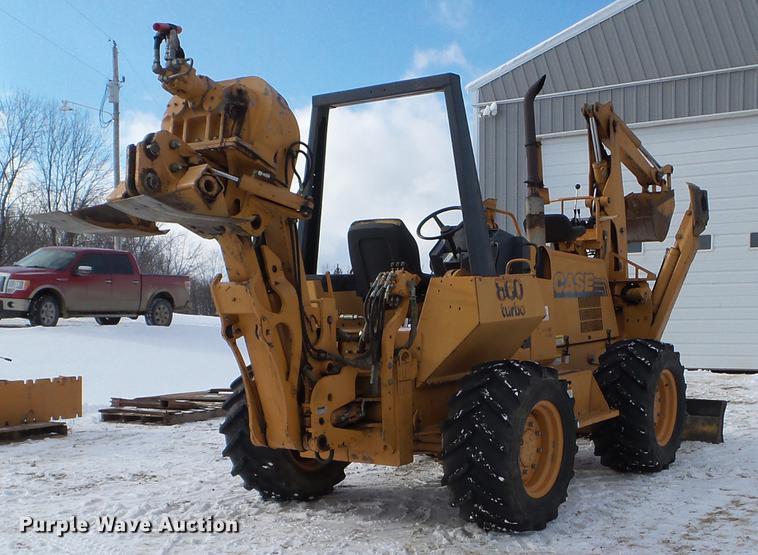 image for item EW9868 2000 Case 860 vibratory cable plow