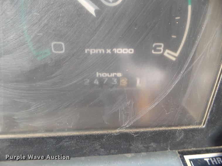 image for item EW9868 2000 Case 860 vibratory cable plow