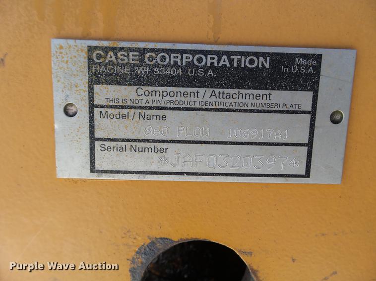 image for item EW9868 2000 Case 860 vibratory cable plow