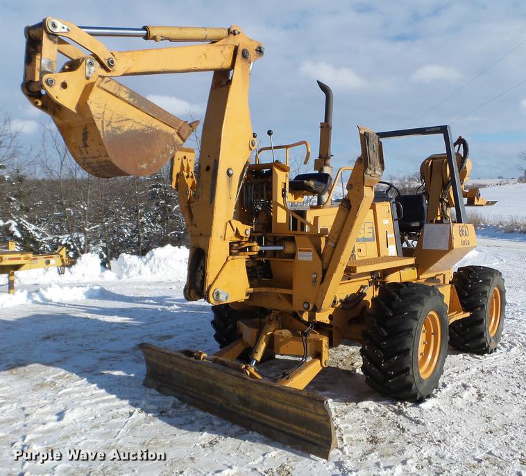 image for item EW9868 2000 Case 860 vibratory cable plow