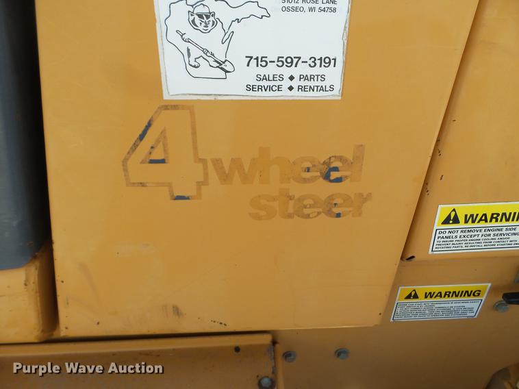 image for item EW9868 2000 Case 860 vibratory cable plow