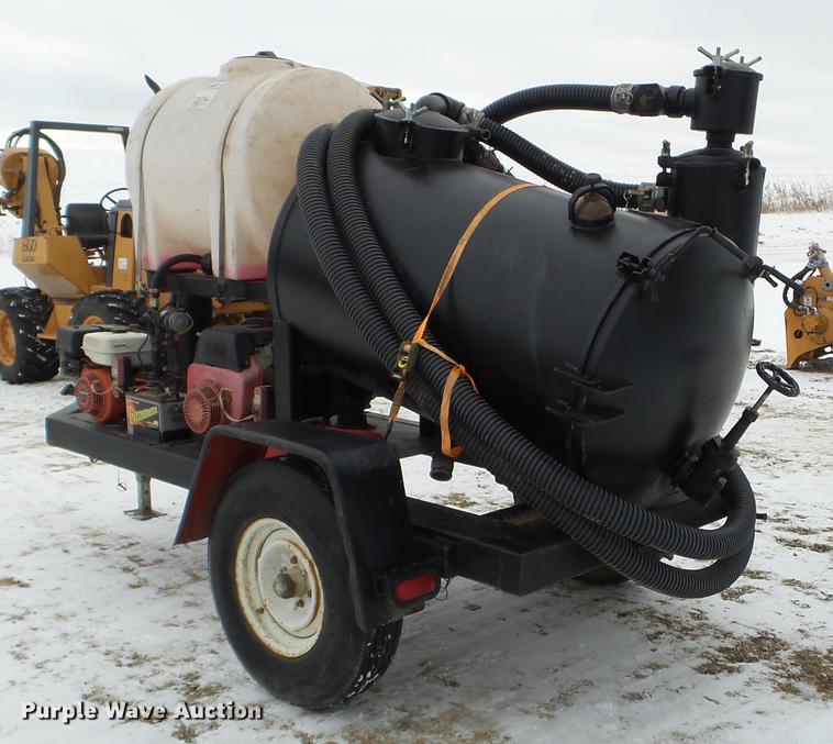 image for item EW9869 Vacuum excavator