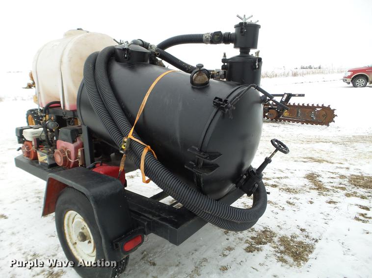 image for item EW9869 Vacuum excavator