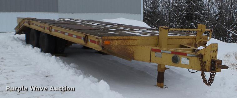 image for item EW9870 1988 Belshe FB-24 equipment trailer