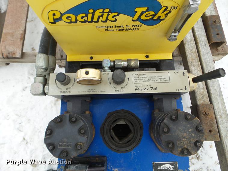 image for item EW9871 Pacific Tek PT25G valve turner