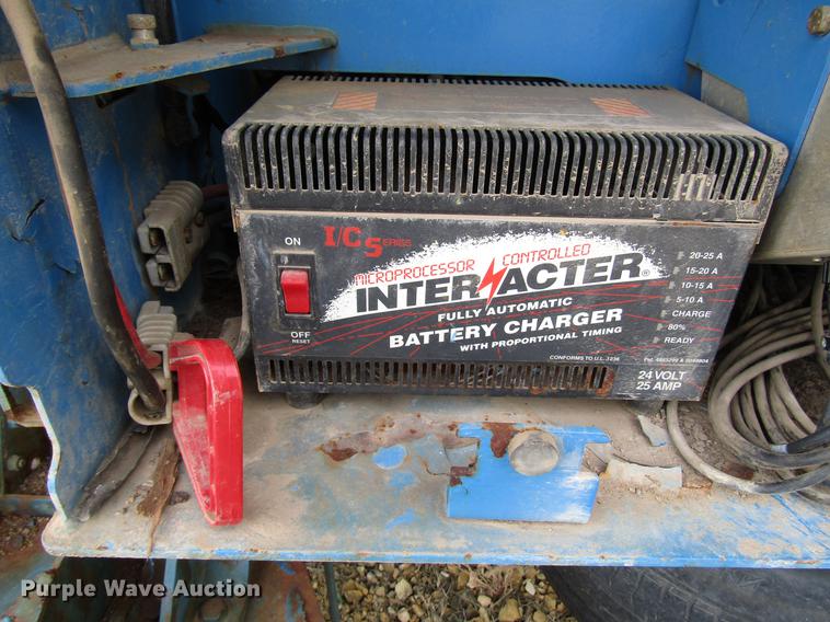 image for item FJ9597 1999 Genie TMZ34 boom lift