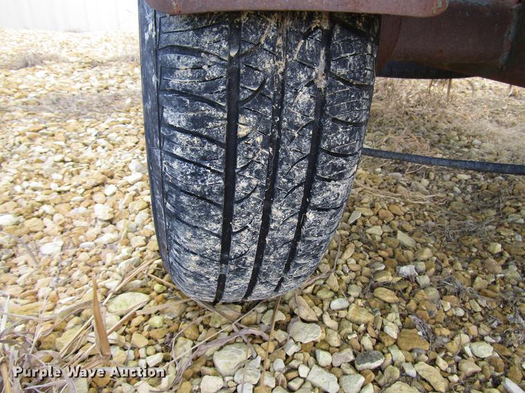 image for item FJ9597 1999 Genie TMZ34 boom lift