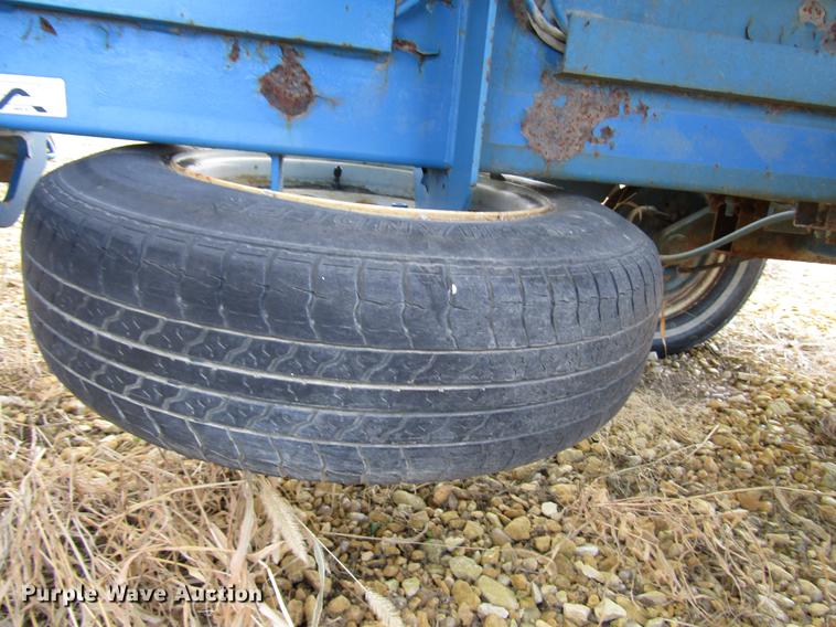 image for item FJ9597 1999 Genie TMZ34 boom lift