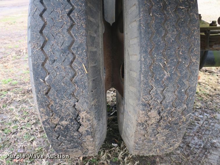 image for item DB8907 1989 Evans-Plugge R14DS3 pole trailer