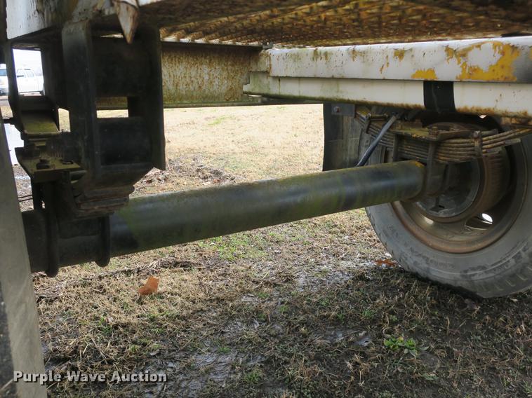 image for item DB8907 1989 Evans-Plugge R14DS3 pole trailer