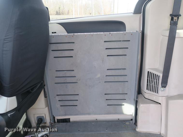 image for item DB8908 2011 Dodge Grand Caravan van