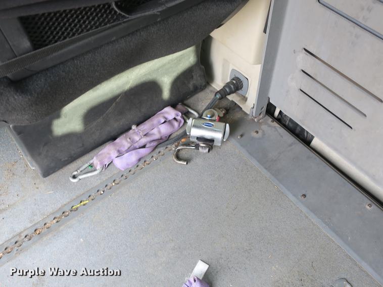 image for item DB8908 2011 Dodge Grand Caravan van