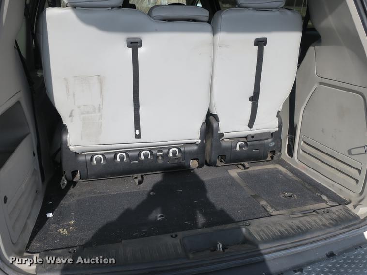 image for item DB8908 2011 Dodge Grand Caravan van