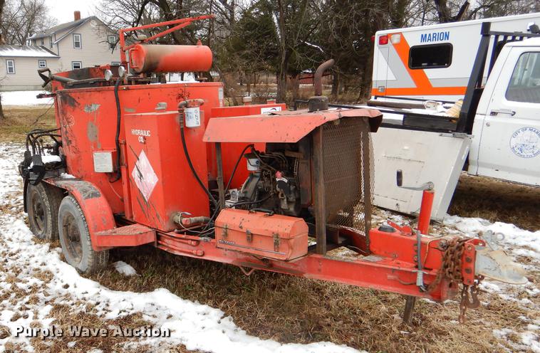 image for item DE0014 1993 Crafco EZ Pour melter applicator