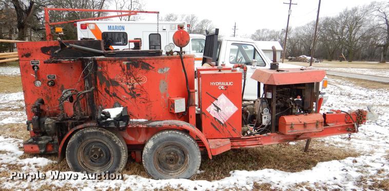 image for item DE0014 1993 Crafco EZ Pour melter applicator